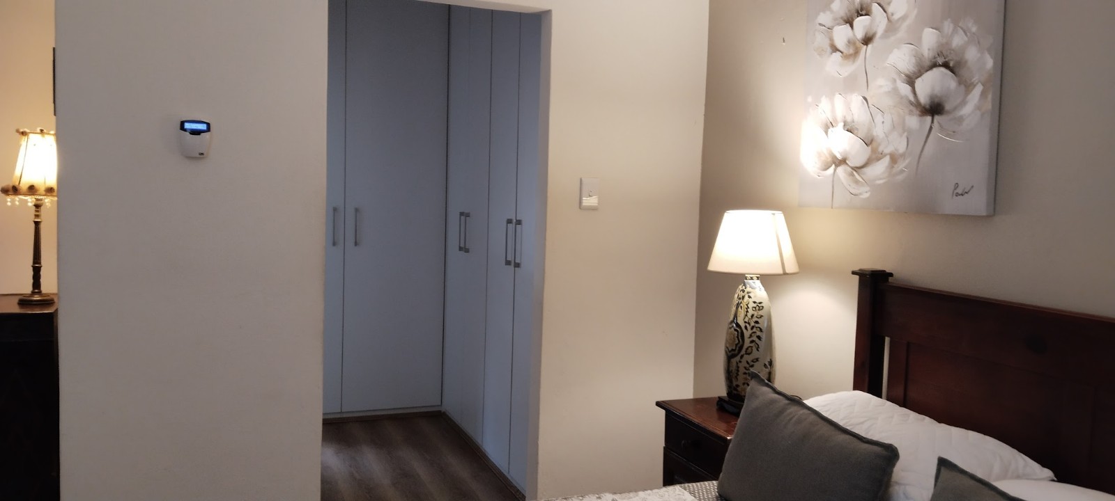 Gate House - Ample packing space